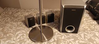 Amplificador Home Cinema con DVD Sony DAV DZ100

-