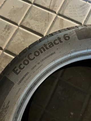 NEUMÁTICO RUEDA CONTINENTAL 215/50/17 95V al 80%