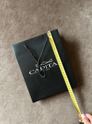 Busta regalo Capital Time nera con fiocco