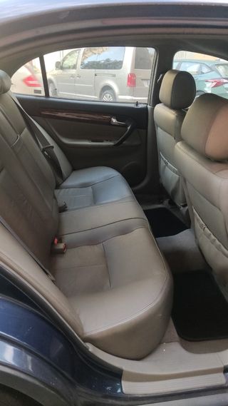 Chevrolet Evanda 2003