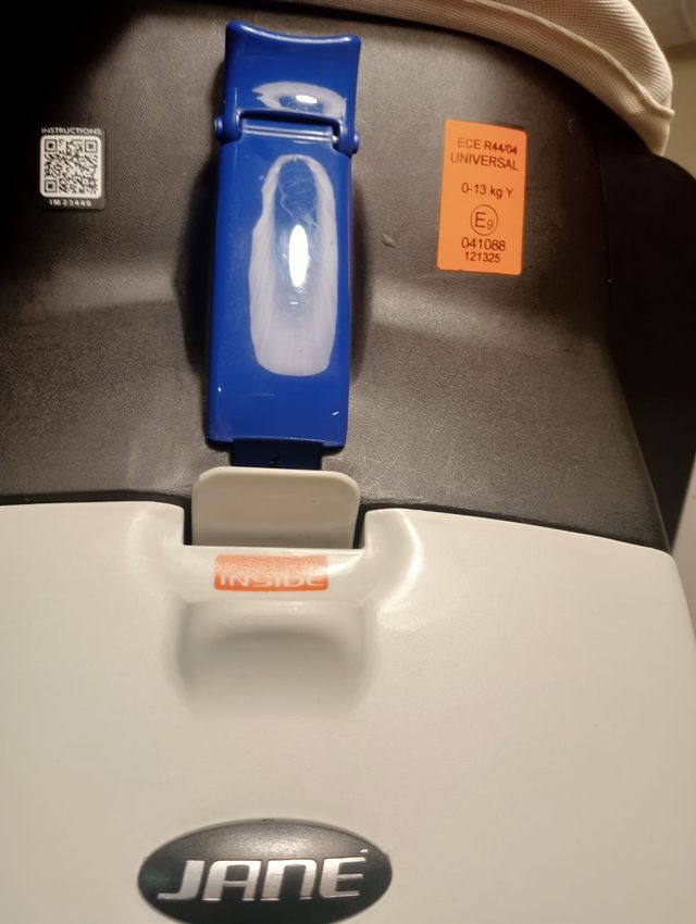 Portabebés para coche