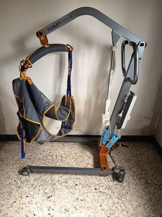 grúa electrica elevador de personas sunlif 130E