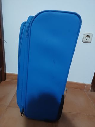 Maleta mediana John Travel azul