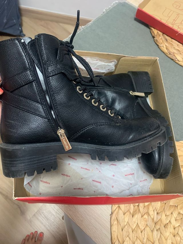 Botas de mujer Wonders negras 38
