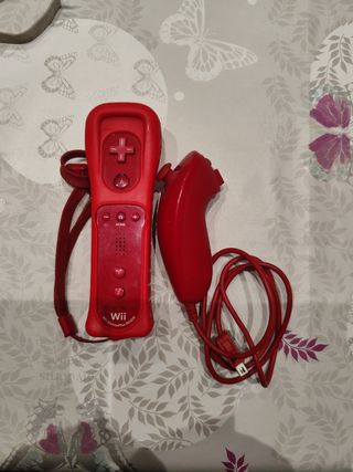 Mando Wii Rojo con Nunchuk y Funda