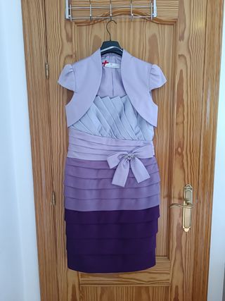 Vestido de fiesta morado y rosa con chaqueta