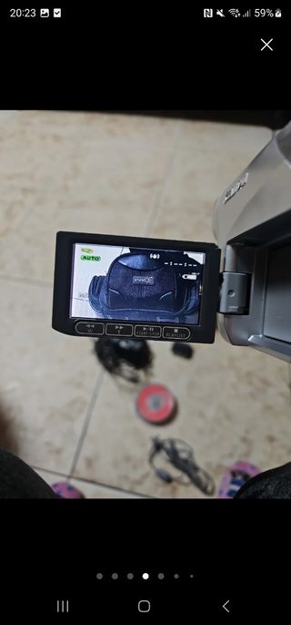 Cámara de vídeo Canon Plata