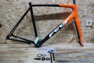 Chasis de carretera de carbono Felt FR NEW
