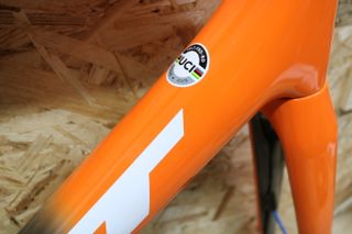 Chasis de carretera de carbono Felt FR NEW
