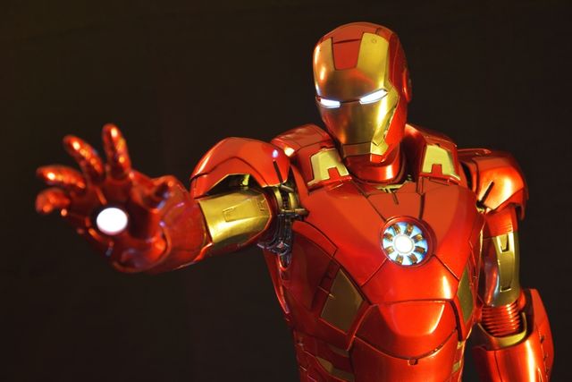 Marvel - Ironman Tamaño Real con luz