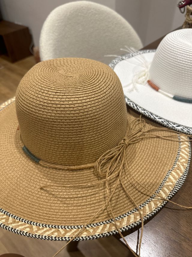 Sombreros de playa para mujer a estrenar 
