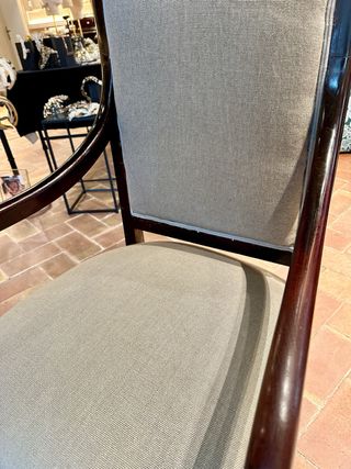Silla antigua tapizada madera y tela