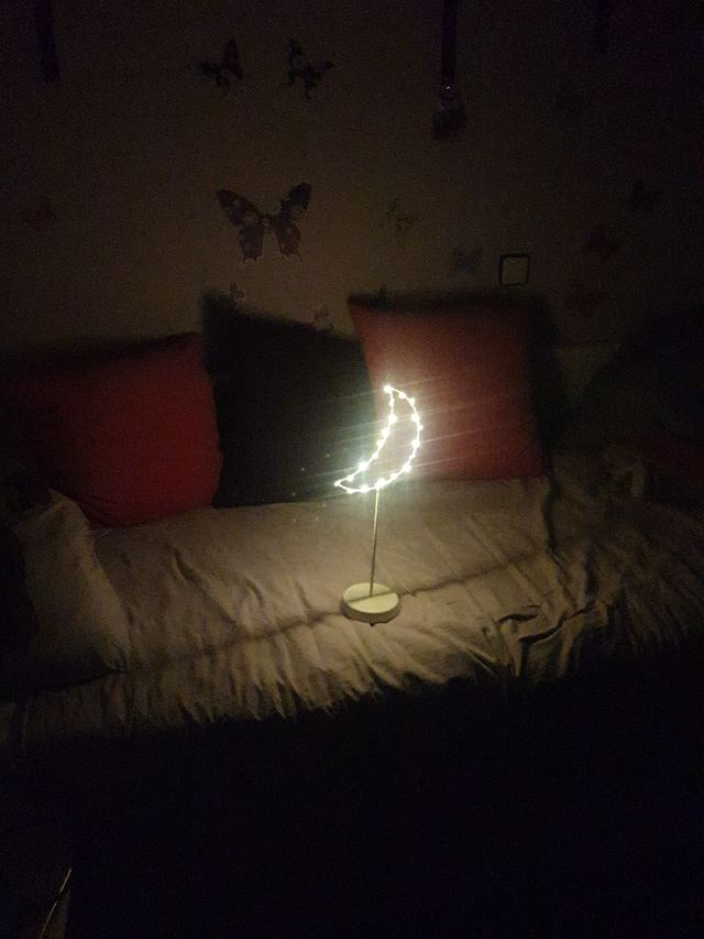 Lámpara Luna LED IKEA