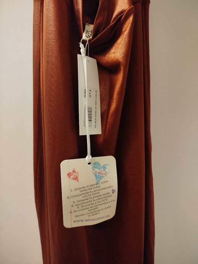 Vestido de fiesta marrón