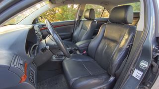 Toyota Avensis 2005