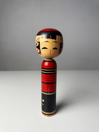 Muñecas Kokeshi Vintage Japón