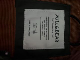 Chaqueta bomber Pull&Bear verde militar Talla M