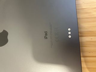 iPad Air 10.9» di quarta generazione + accessori