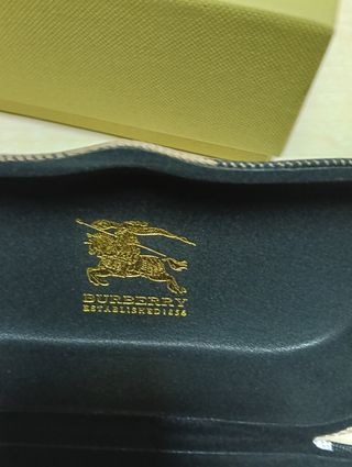 Funda de gafas Burberry