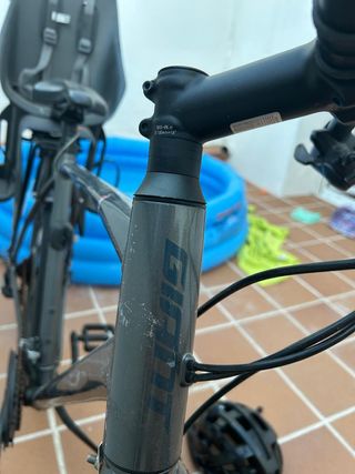 Bicicleta GIANT Escape Trekking 700c