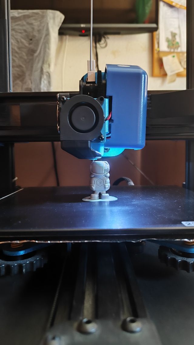 Impresora 3D Artillery Genius Montada