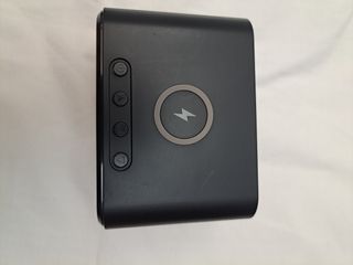 Reloj Despertador con Cargador Inalámbrico