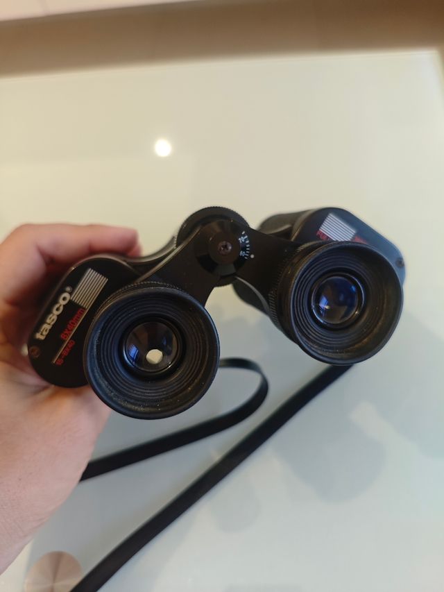 Prismáticos Tasco 15-8x40