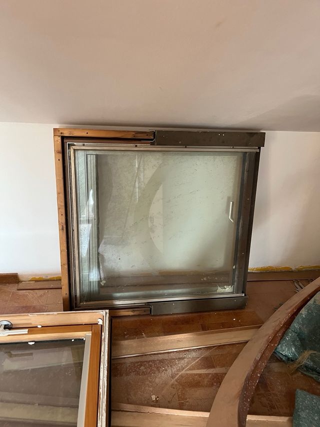 2 Velux con tende oscuranti