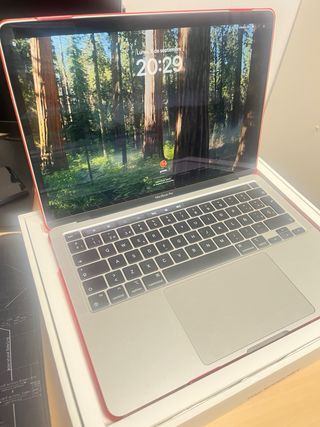 MacBook Pro M2 13 2022 