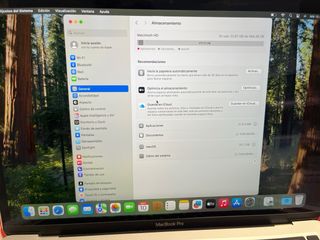 MacBook Pro M2 13 2022 