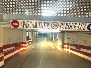 Se alquila Cochera Privada Cerca de la Caleta