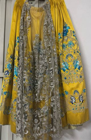 Traje de Fallera