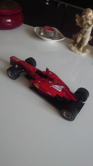 Coche F1 Ferrari Escala 1:24