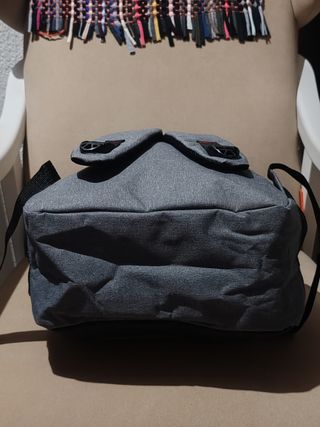 Mochila para portátil, libros y más.