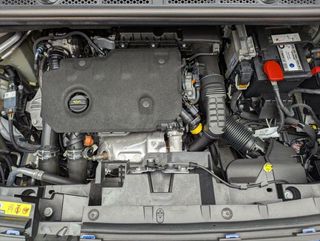 Peugeot Rifter ACTIVE PACK BLUEHDI 100 CV 6V