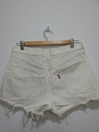 Levi's 501 Shorts Blancos