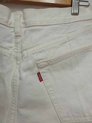Levi's 501 Shorts Blancos