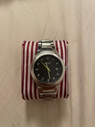 Reloj DKNY 35mm Negro y Plateado