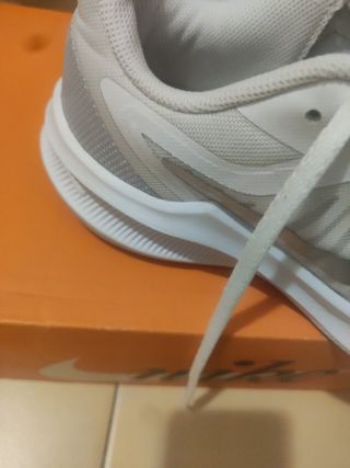 Scarpe Nike Downshifter 10 CL9984 100 BiancheTG 40