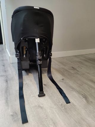 Silla de coche Axkid Wolmax negra