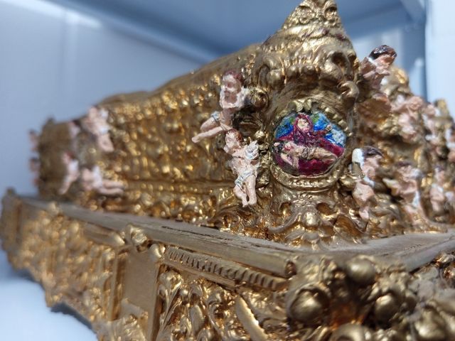 Paso Semana Santa Miniaturas Dorado