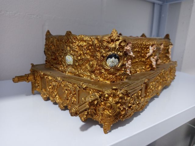 Paso Semana Santa Miniaturas Dorado