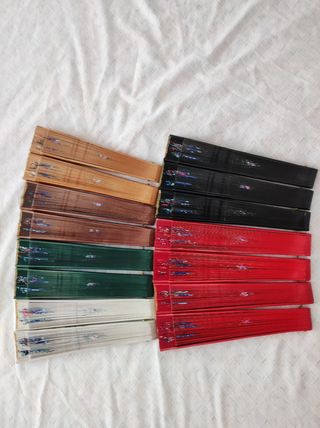 Lote 15 abanicos pintados a mano + Regalos