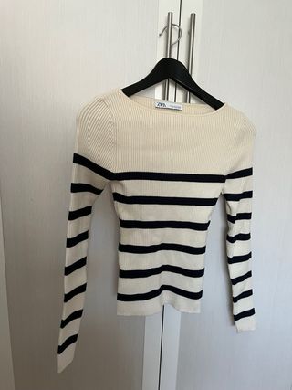 Camiseta Zara Rayas Blancas y Negras