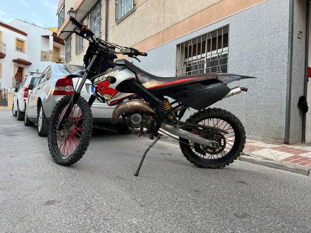 Derbi senda r xtrem del 2002