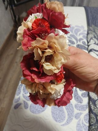 Complemento de Flamenca Flores y Pendientes