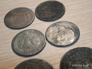 Lote de 8 monedas muy antiguas de España