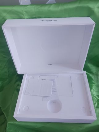 Caja MacBook Pro