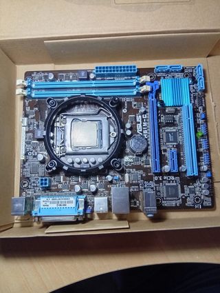 Placa Base ASUS H61M-C