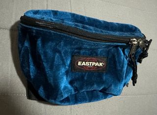 Riñonera Eastpak Terciopelo Azul
